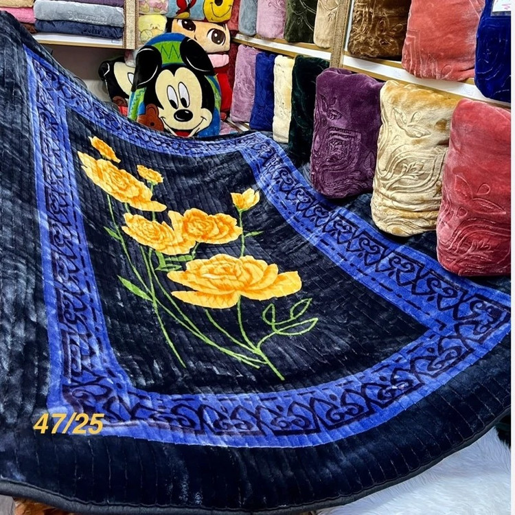 پتو نرمینه تکنفره مدل نسیم
